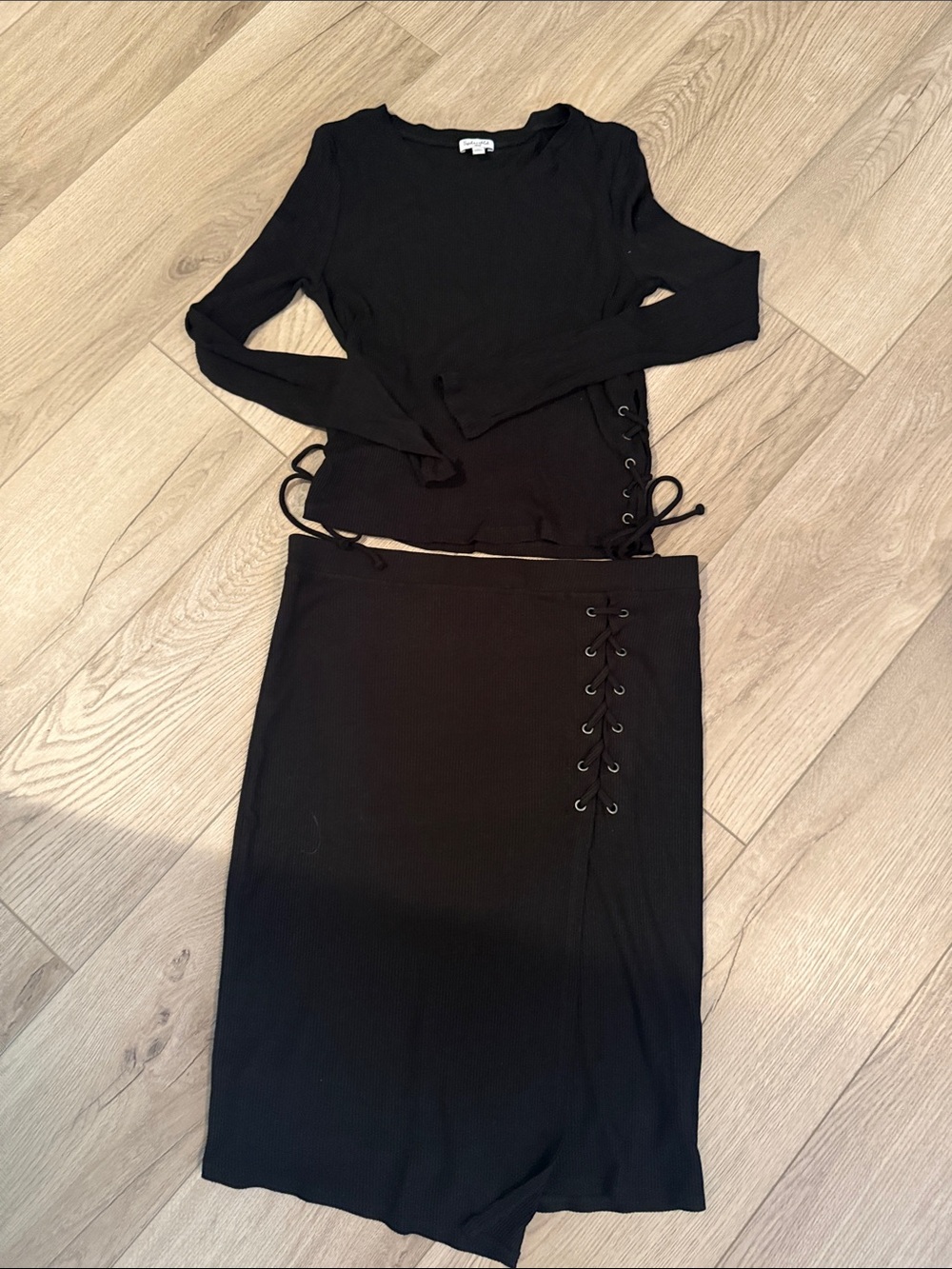 Splendid Black Lace-Up Ribbed Midi Skirt and matching top